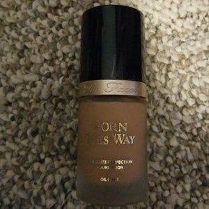 Too Faced born this way foundation Golden